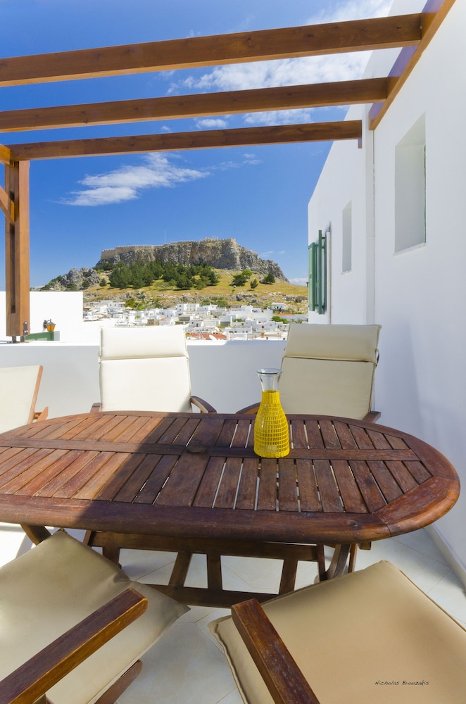 Xenones Lindos view 4