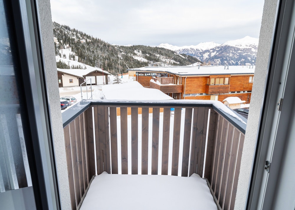 Apartment in Katschberghohe Near Ski Slopes