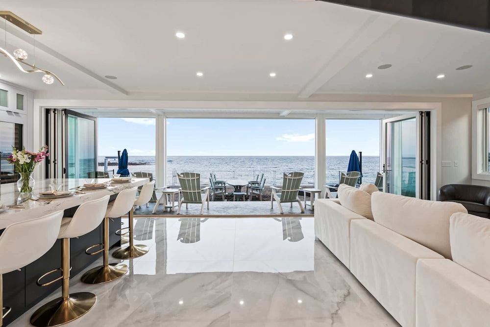 Brand New Home Ocean Views Wolf Appliances