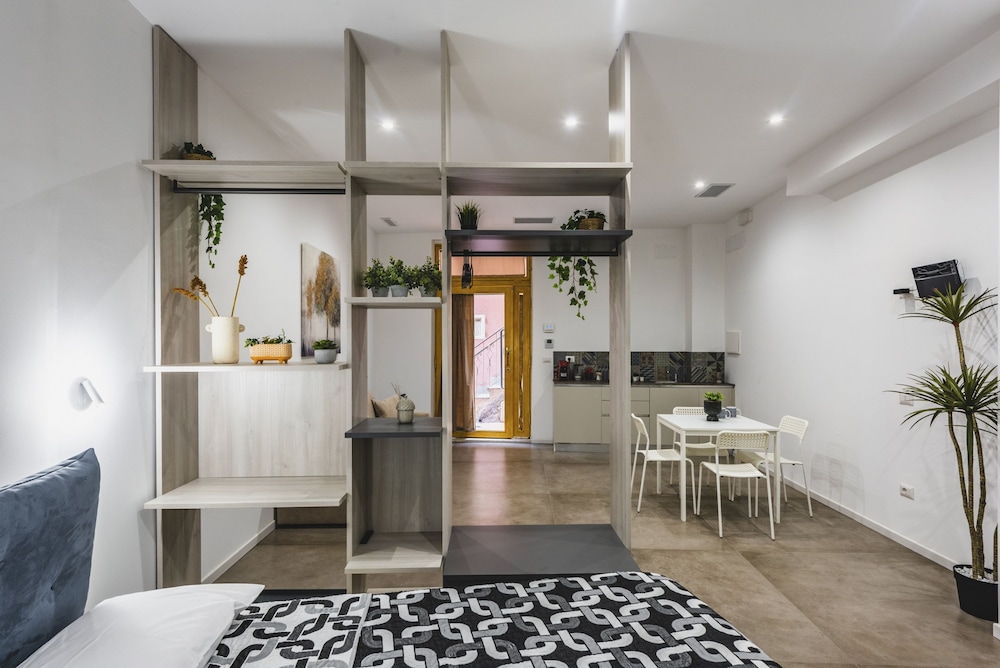 Taormina Center Studio by Wonderful Italy
