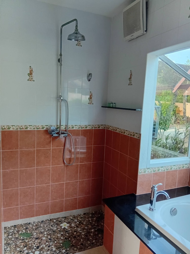 Mooni Sunshine Villa
