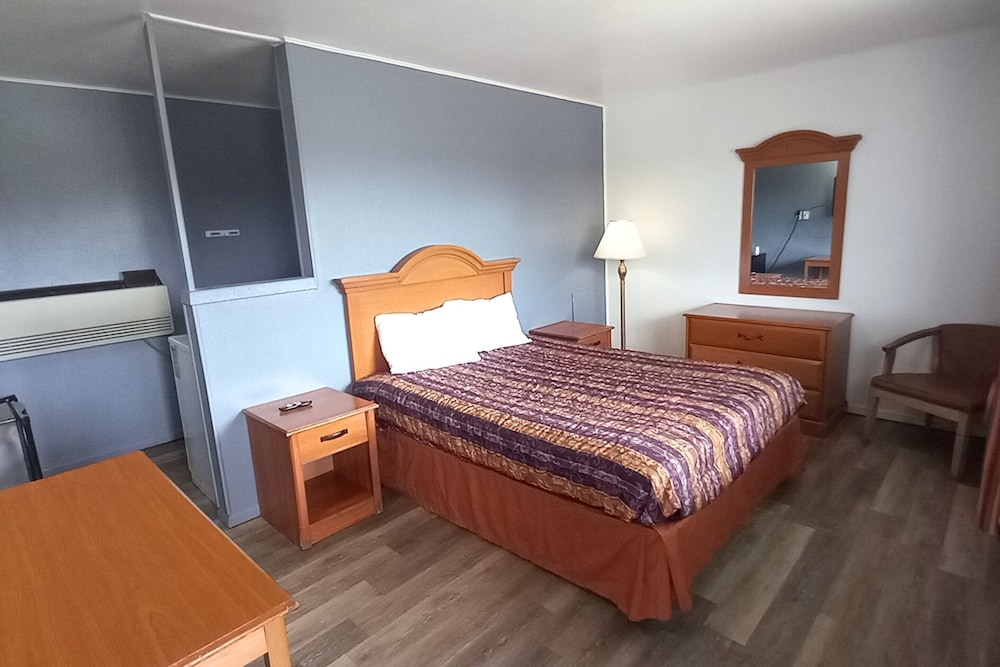 Blueway Inn and Suites El Dorado