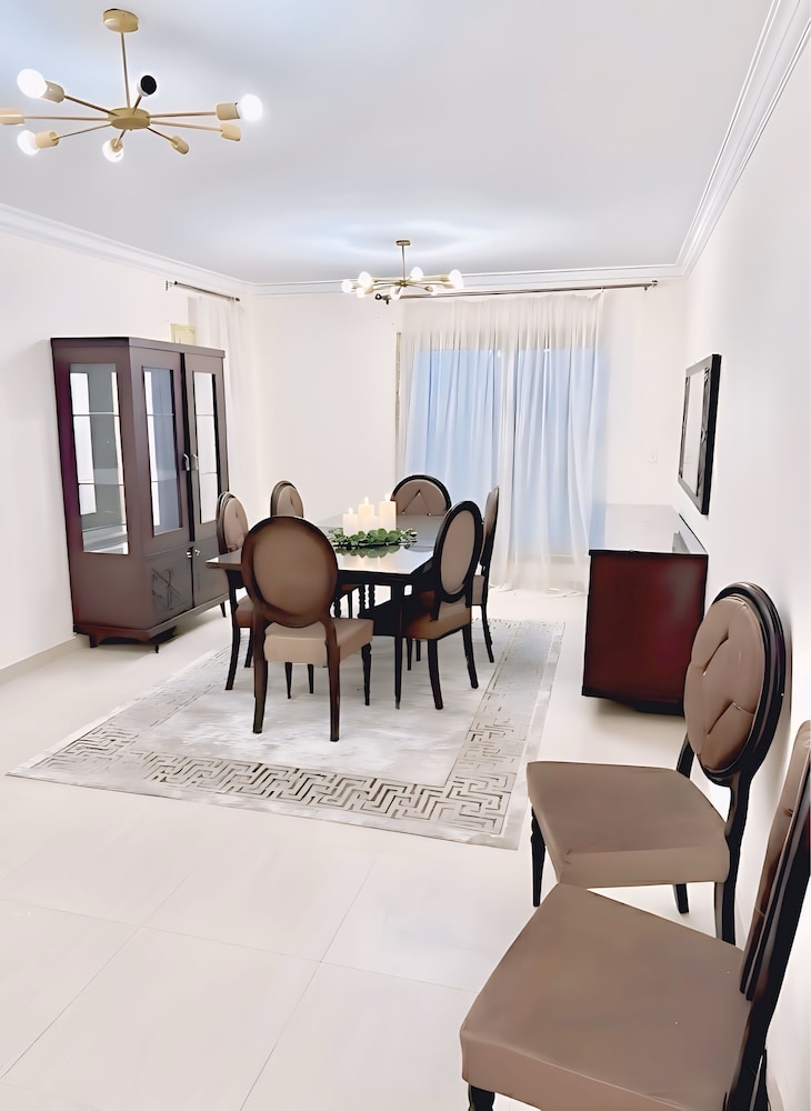 Modern 2 Bedroom Apartment in El Sheikh Zayed, Egypt
