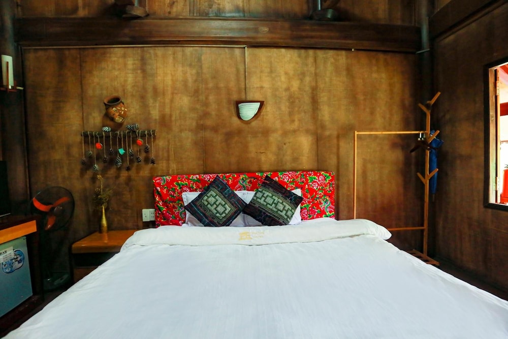 Cat Ba Eco Lodge