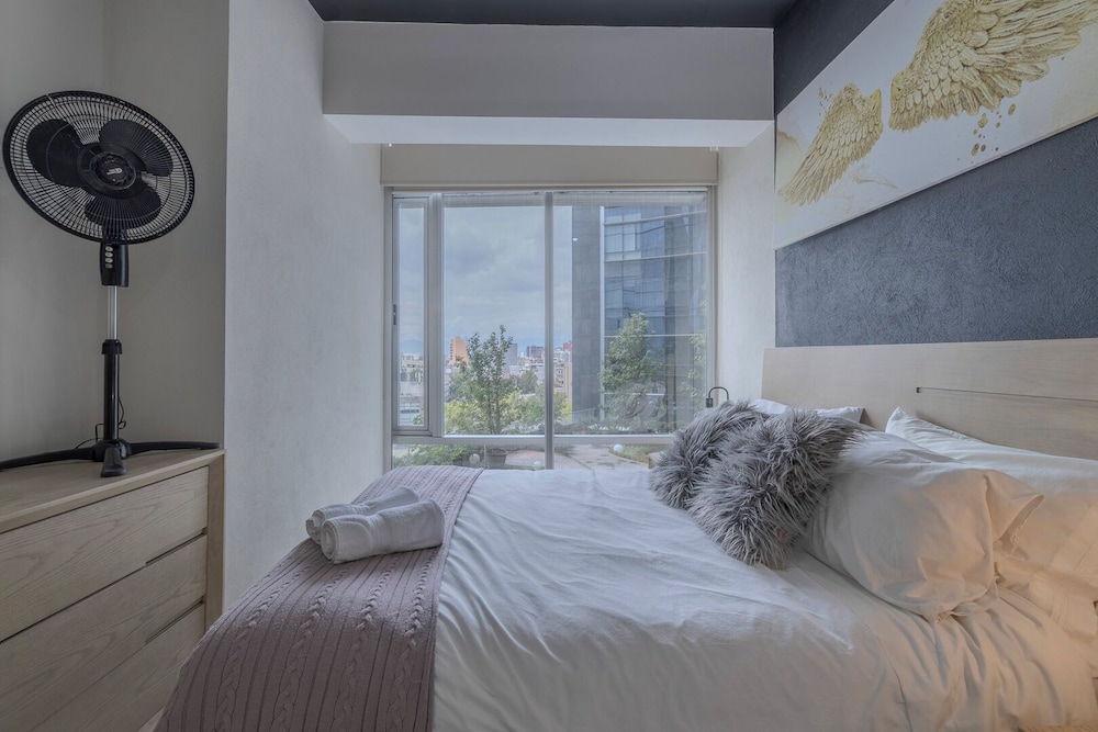 Apt with Reforma View - Pool and Jacuzzi