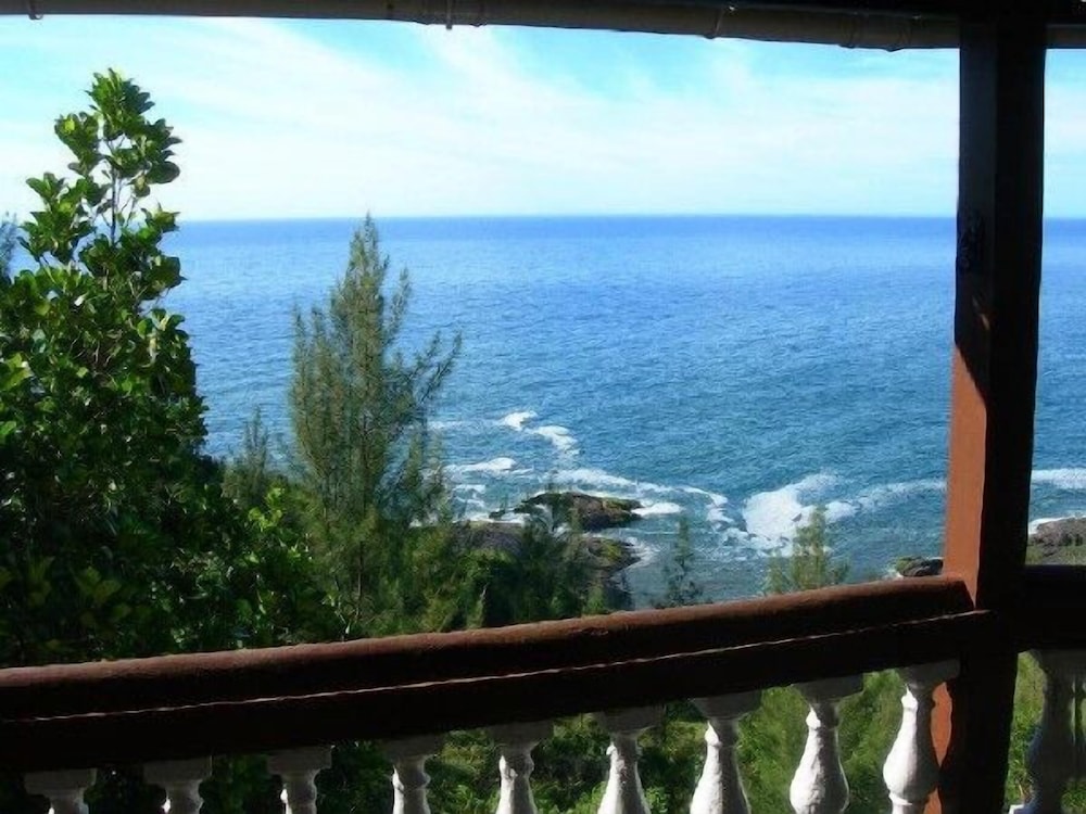 Casa & Mar Colonial