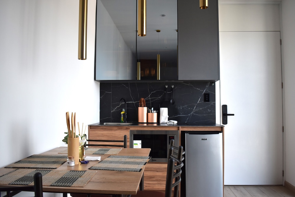 Xoe Mini-suites and Apartments
