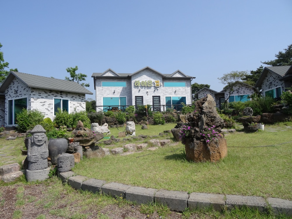 Lionhill Pension