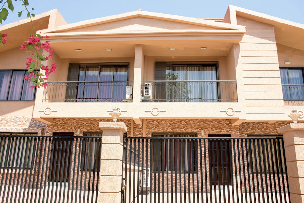 Lalco Villas