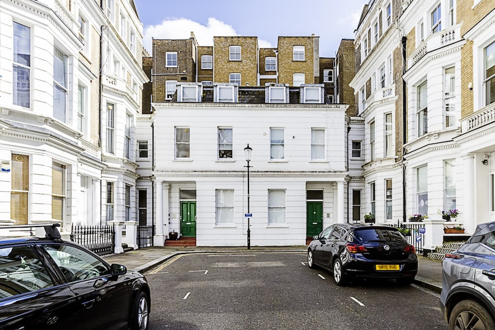 Notting Hill Charm Apartment