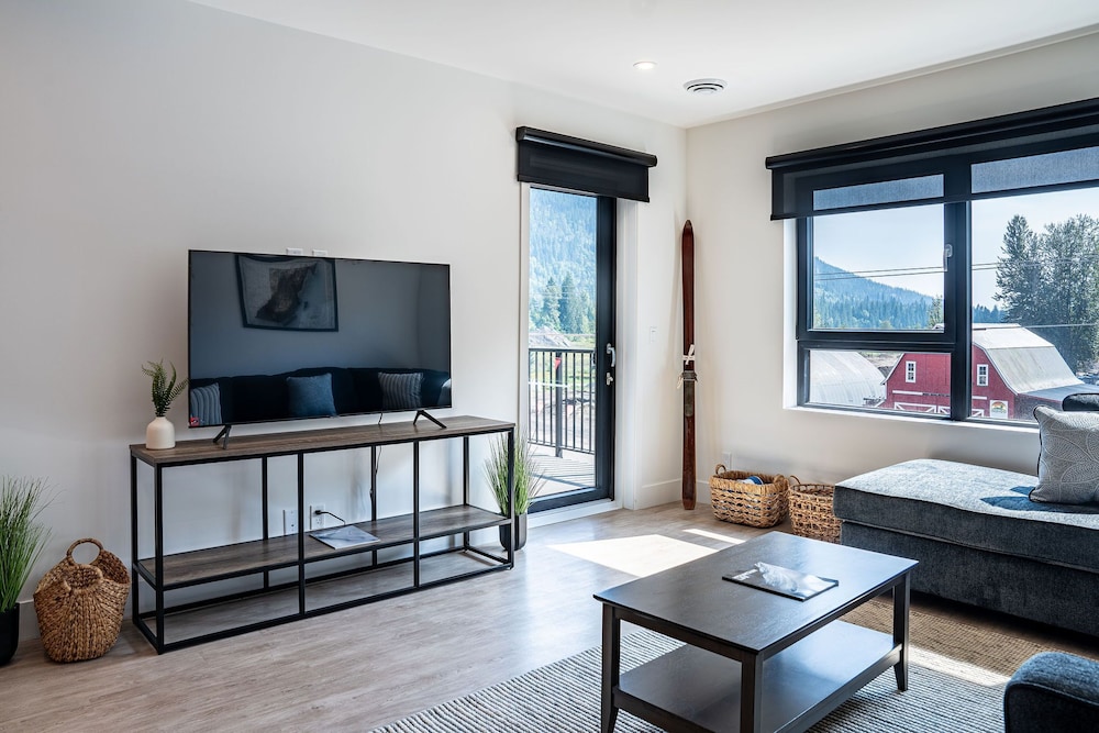 The Grizzly Basin by Revelstoke Vacation - Image 4