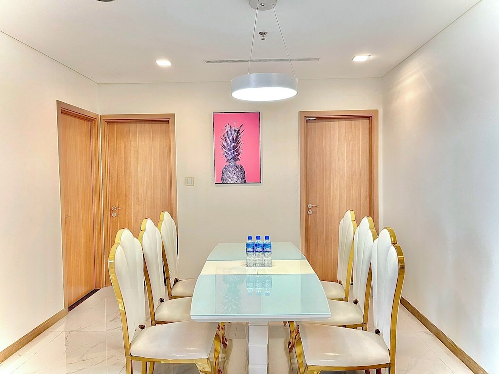 Somi Luxstay Landmark 81