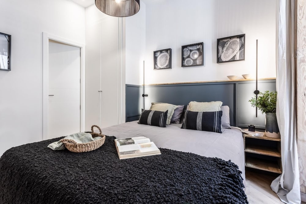 Anayet - 4 Bedrooms Apartment in Malasa a