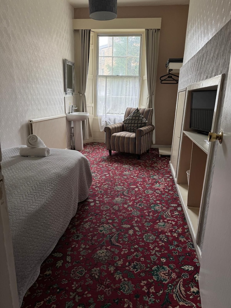 Sofia Rooms
