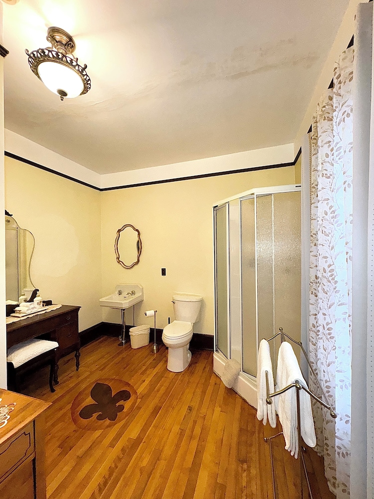 Royal Hotel Sydney