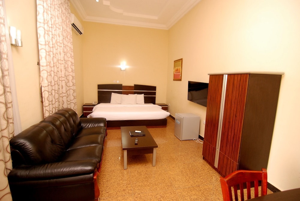 Starview Palace Hotel