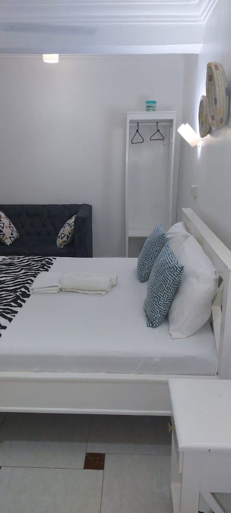 Links Apartments Nyali by CHH view 5