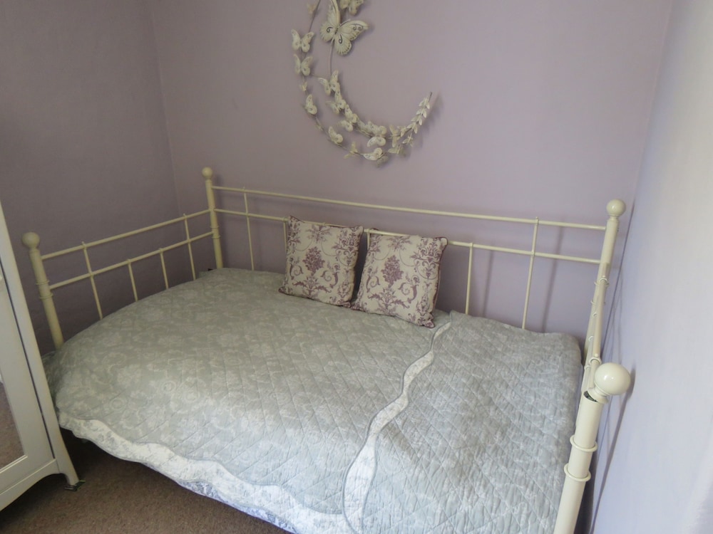 Little Mollington Hall