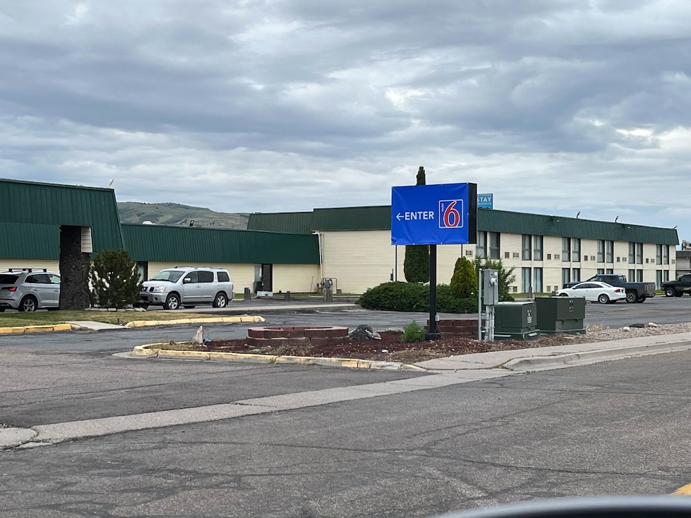 Pocatello Vacations - Motel 6 Pocatello, ID - Property Image 1