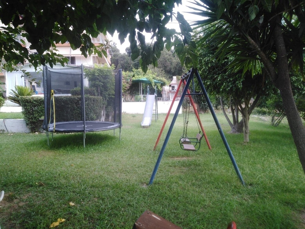 Photo 25
