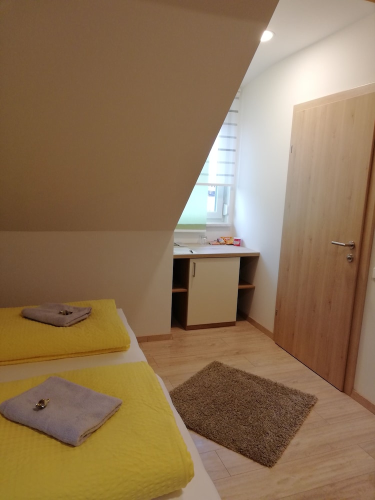 Zimmer Ferienwohnung Yassi