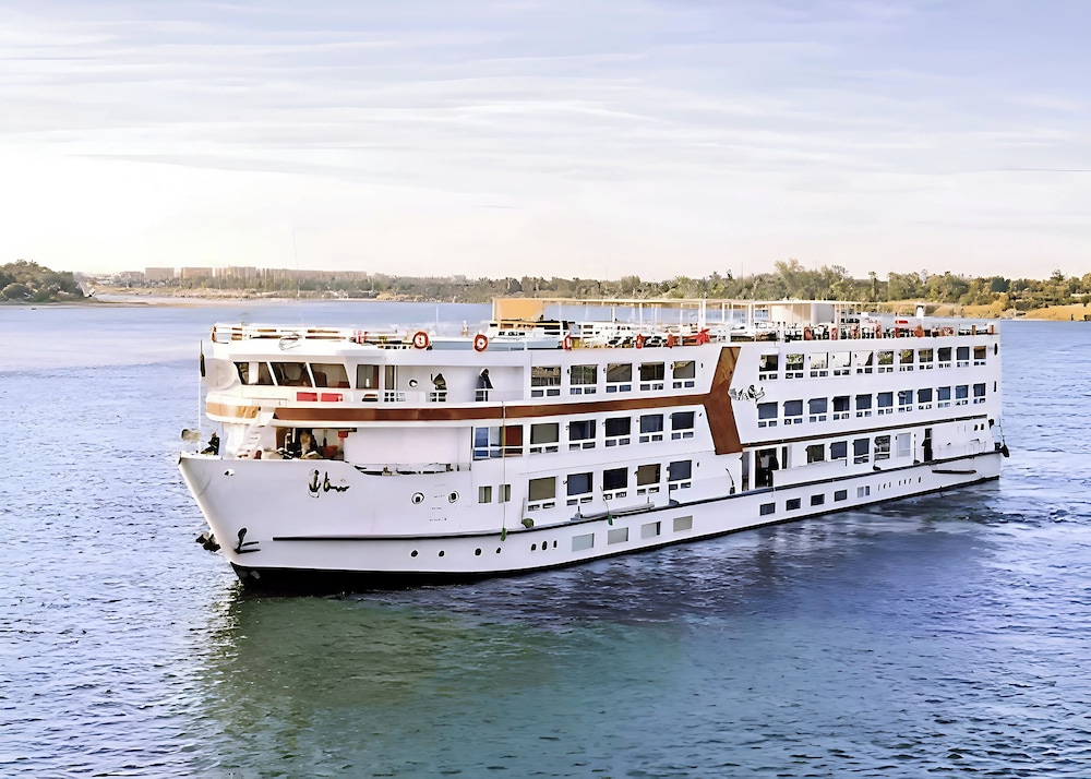 Nile Cruise Voyager every Friday from Aswan 3 nights and every Monday from Luxor 4 nights