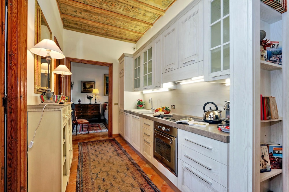 Treasurerome Colosseum Terrace 2BR