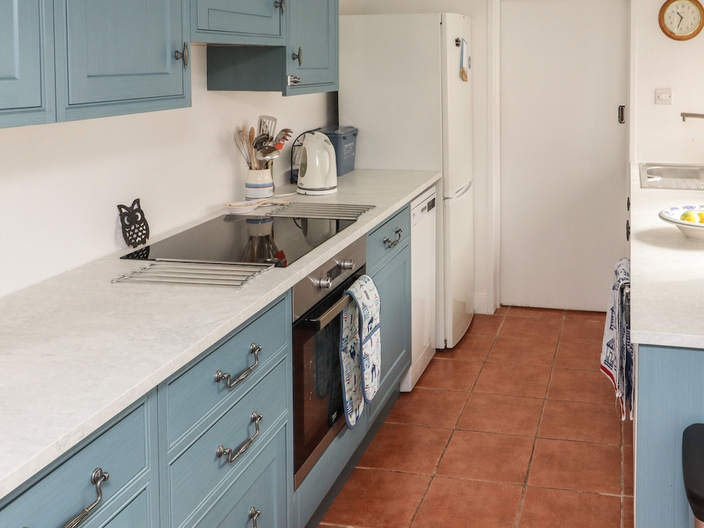 9 Harefield Cottages