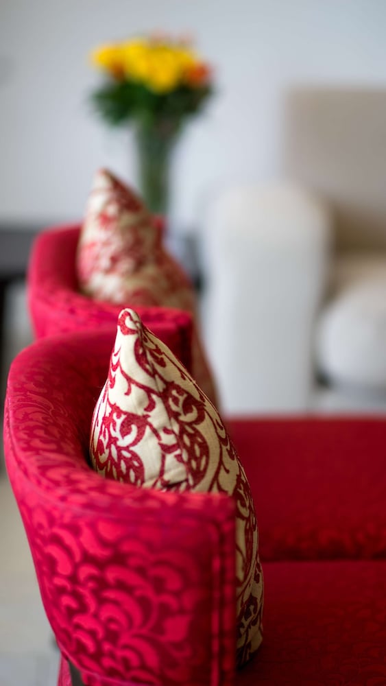 Colosseum Square Luxury Apartments