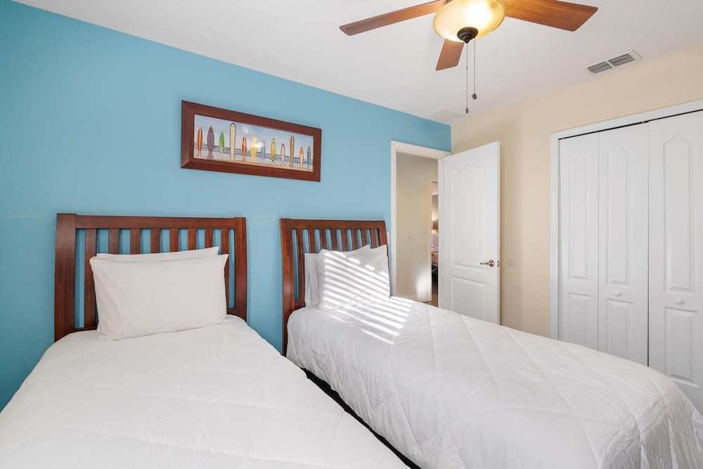 Paradise Palms Resort 6 Bedroom Home with Game Room 6 Home