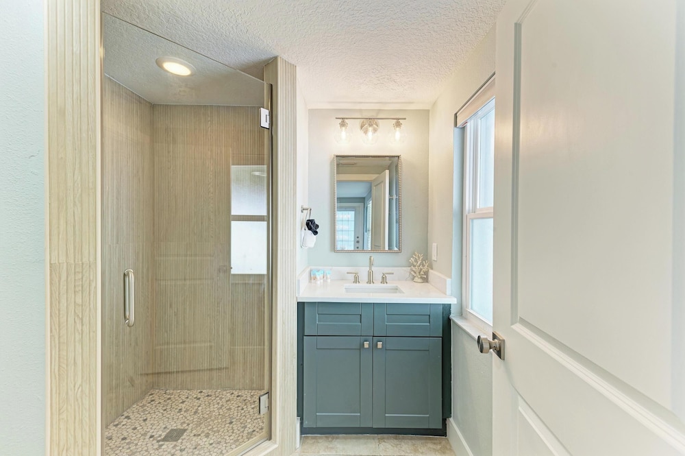 Anna Maria Island Blue Bella Bliss - Private Heated Pool