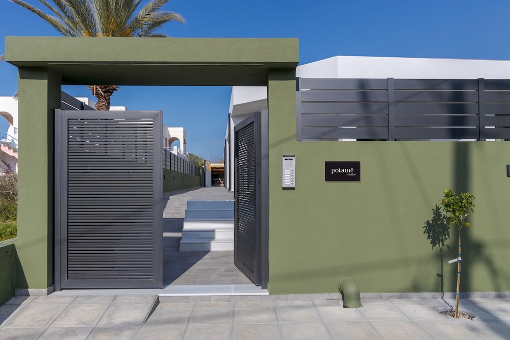 Potame Suite by Estia Garden View
