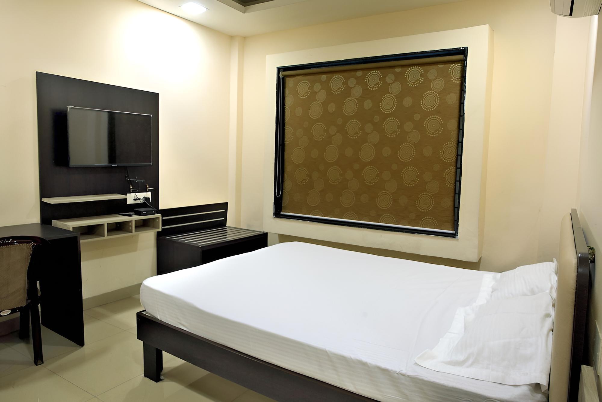 Shri Ramkrishna Baag Hotel