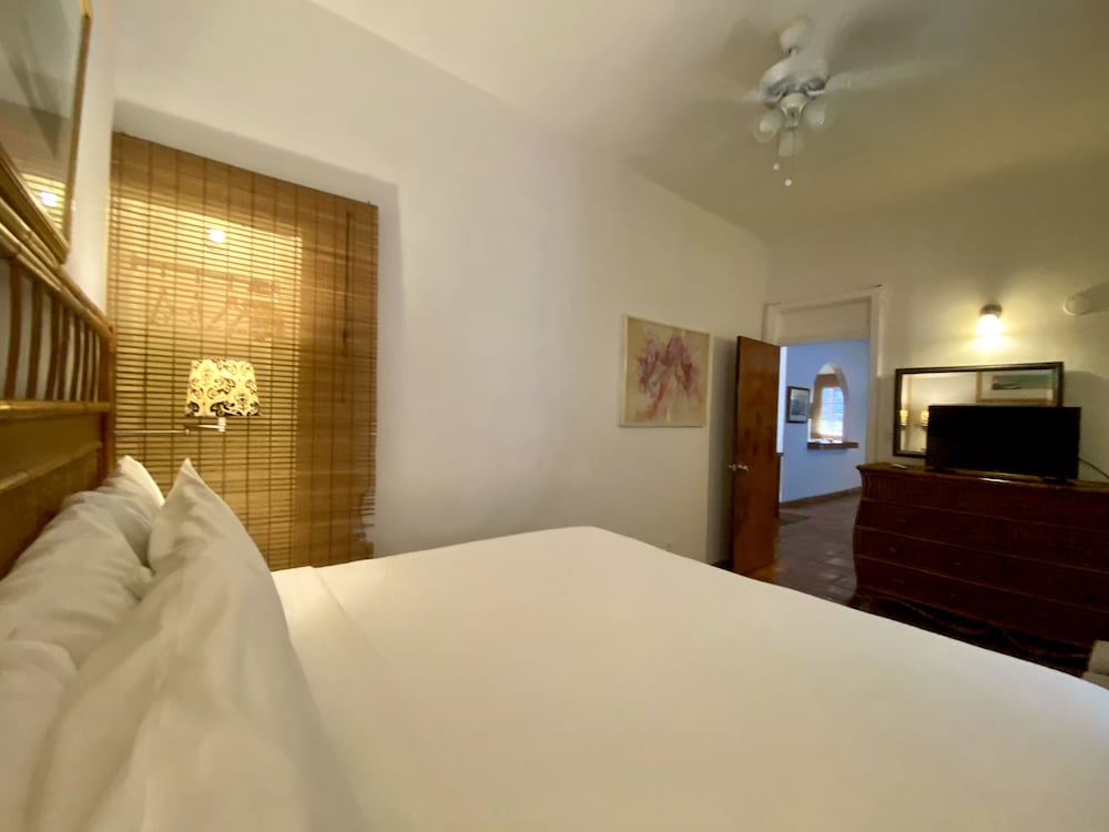 At Wind Chimes Boutique Hotel - Property Image 22