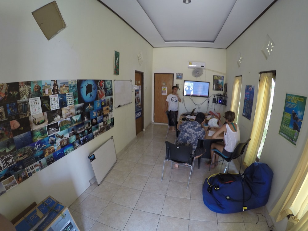 Bali Fab Dive Center - Hostel