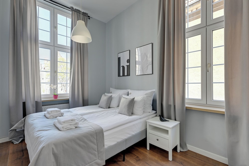 Old Town Mariacka by Downtown Apartments