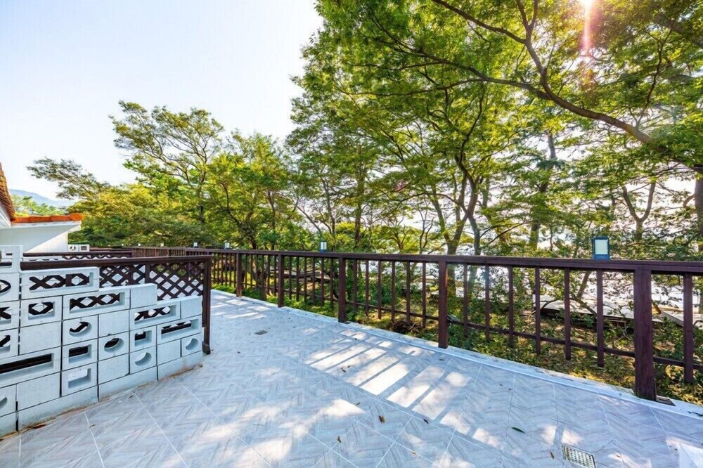 Namhae Dream Pension view 3