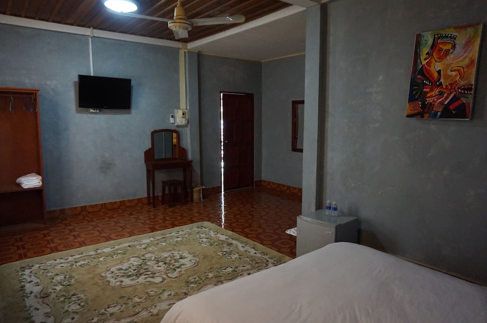 Mani Home Guesthouse
