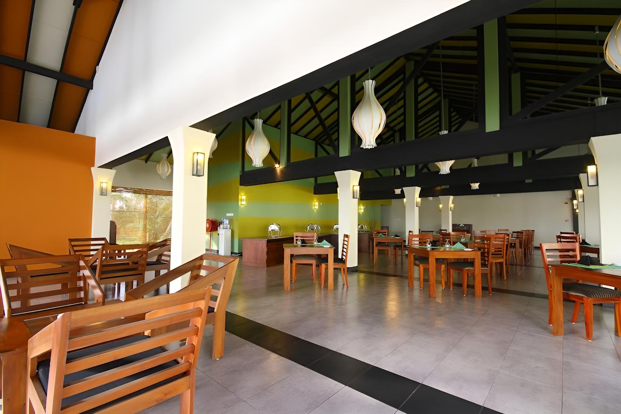 Kamili Beach Hotel
