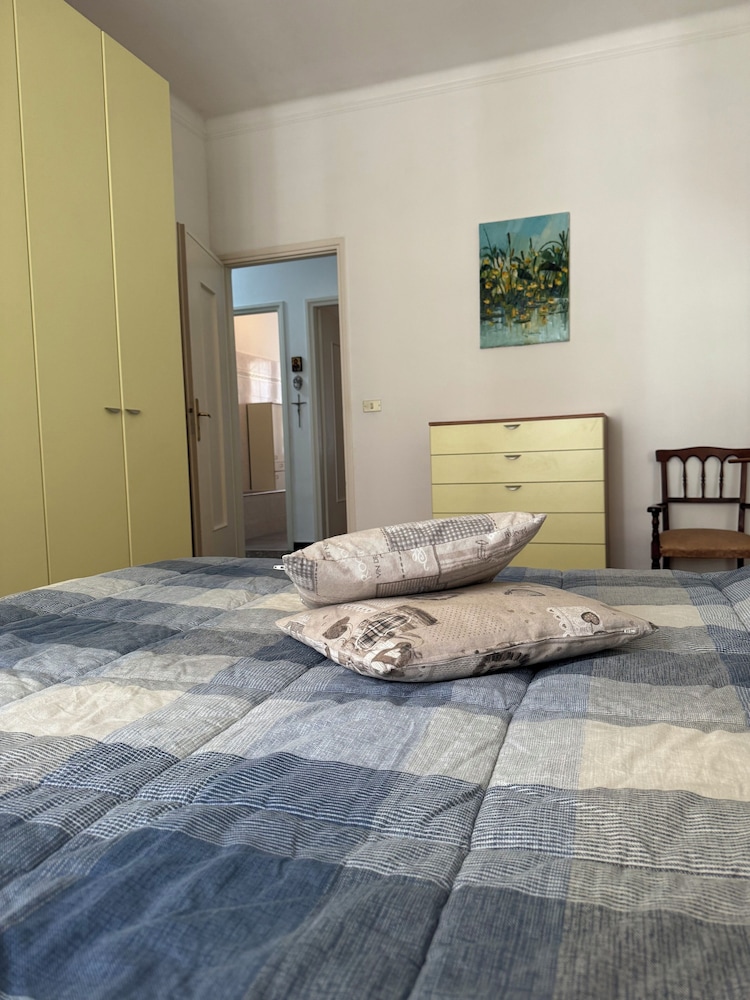 Central Square Apartment by Wonderful Italy