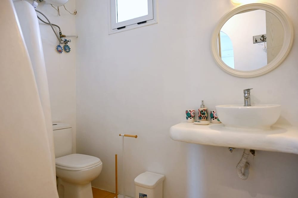 Simousi Beach House
