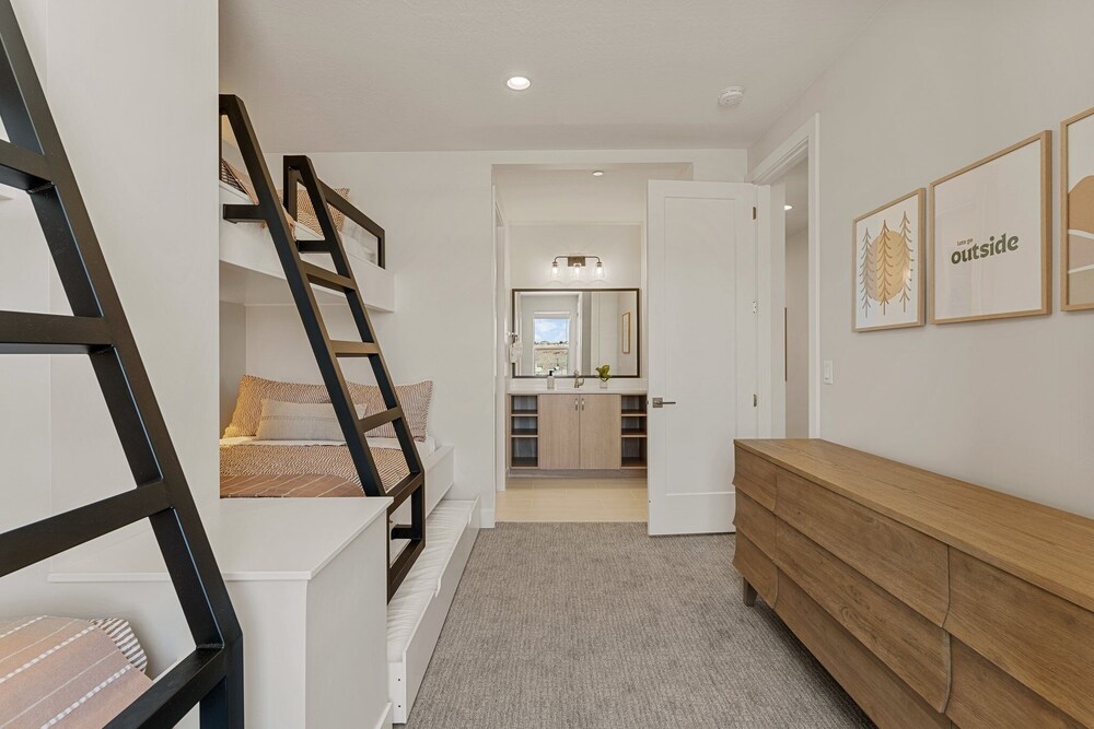 Isle Of Adventure 6 Bedroom Townhouse
