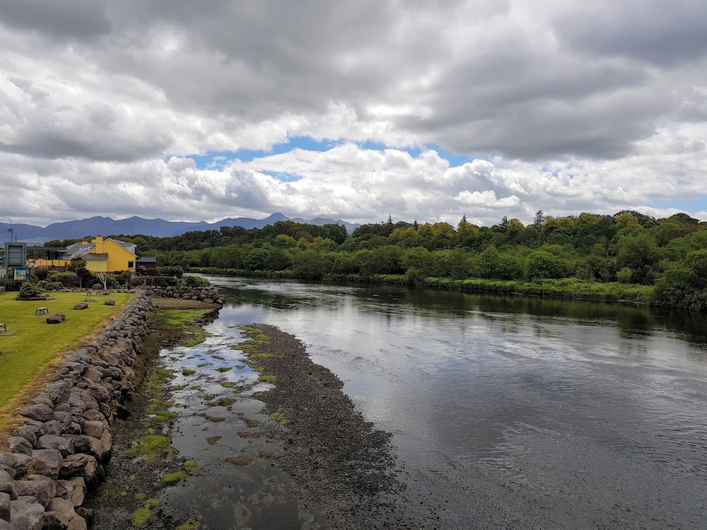 Knockbrack