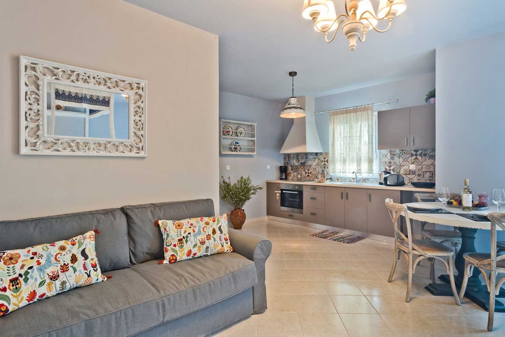 Elaia Villas