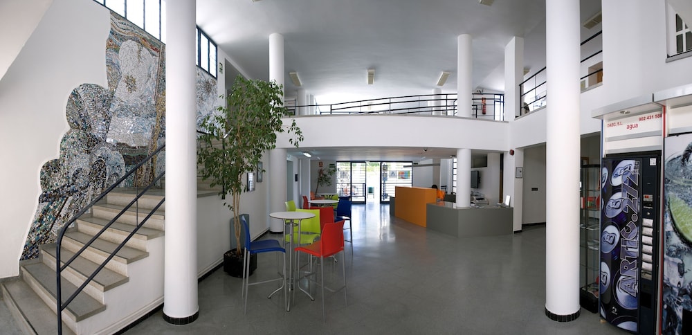 Albergue Inturjoven Constantina - Hostel photo 2