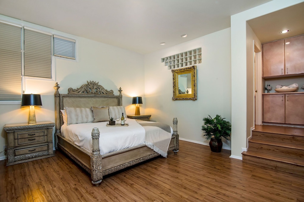 Playa Villa Mansion - Image 3