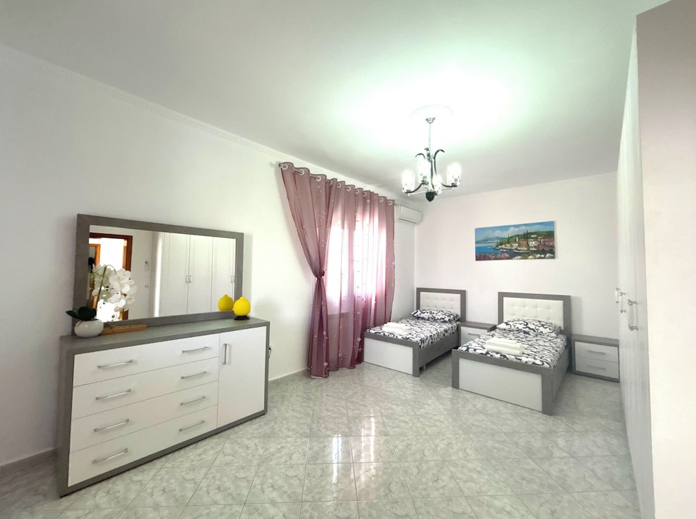 Ishëm Greenview Apartments