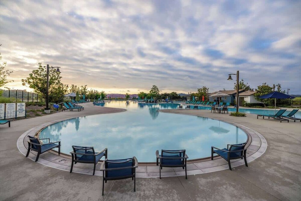@ Marbella Lane - Curated 5BR in Upscale RMV Haven