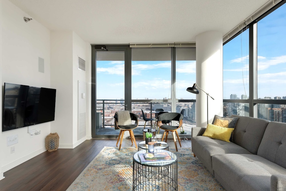 Fulton Group Stay 2 Apartments Skyline Views