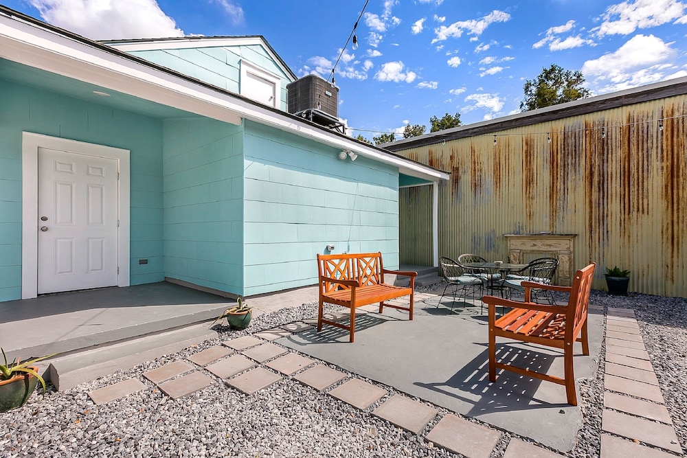 Spacious 5 Bedroom Near Magazine St & Uptown, photo 28
